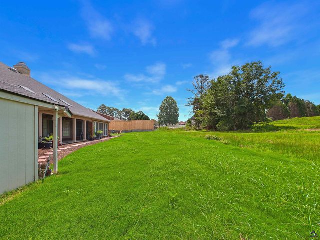 115 Raintree Drive, Warner Robins, GA 31088