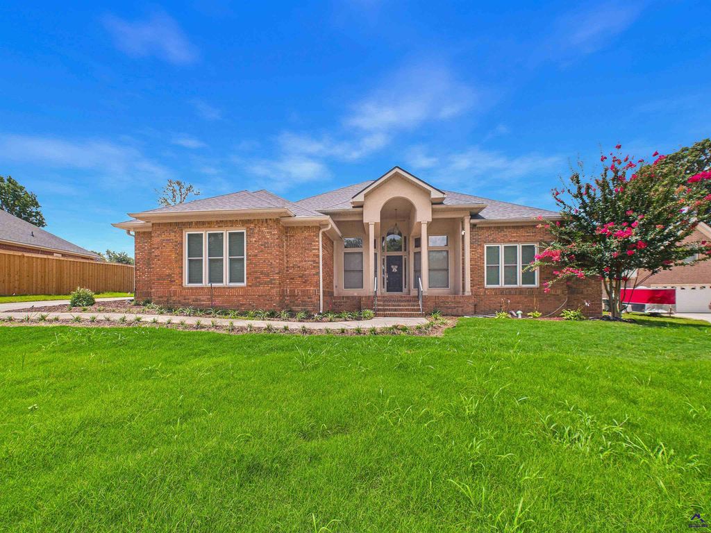 115 Raintree Drive, Warner Robins, GA 31088