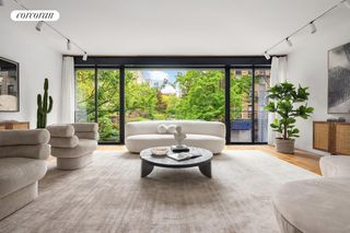 619 E 6TH Street # 1, New York City, NY 10009