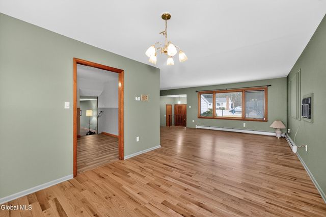 71 County Route 75, Stillwater, NY 12118