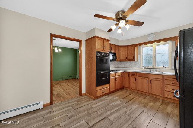 71 County Route 75, Stillwater, NY 12118