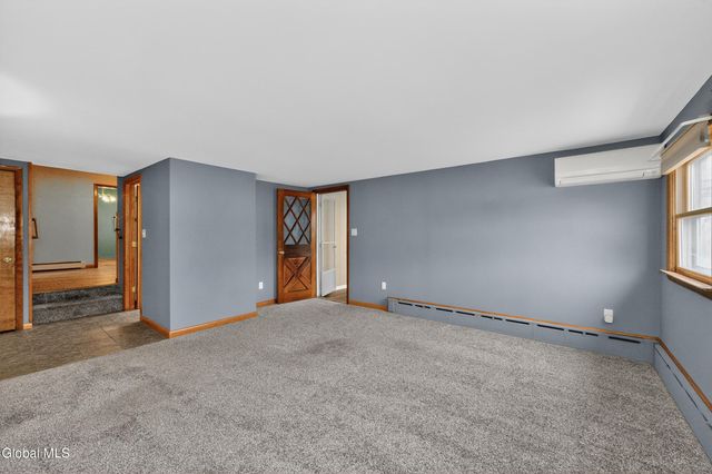 71 County Route 75, Stillwater, NY 12118