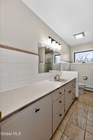 71 County Route 75, Stillwater, NY 12118