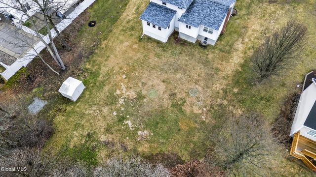 71 County Route 75, Stillwater, NY 12118