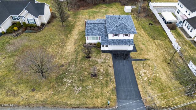 71 County Route 75, Stillwater, NY 12118