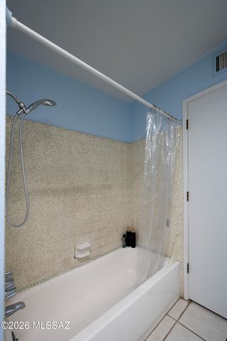 7749 E Pima Street, Tucson, AZ 85715