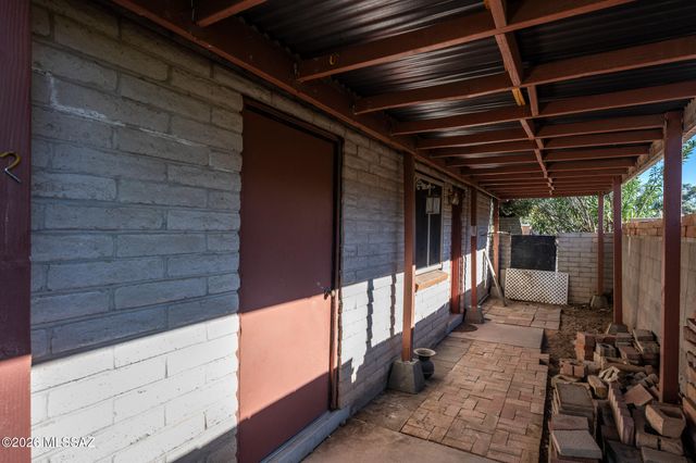 7749 E Pima Street, Tucson, AZ 85715