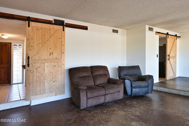 7749 E Pima Street, Tucson, AZ 85715