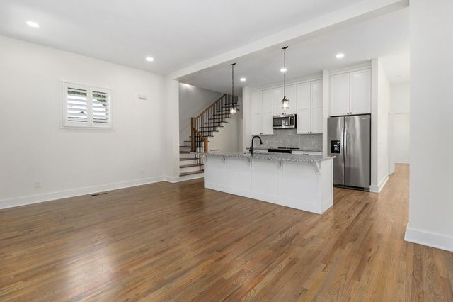 5685 Lee Avenue, Chattanooga, TN 37409