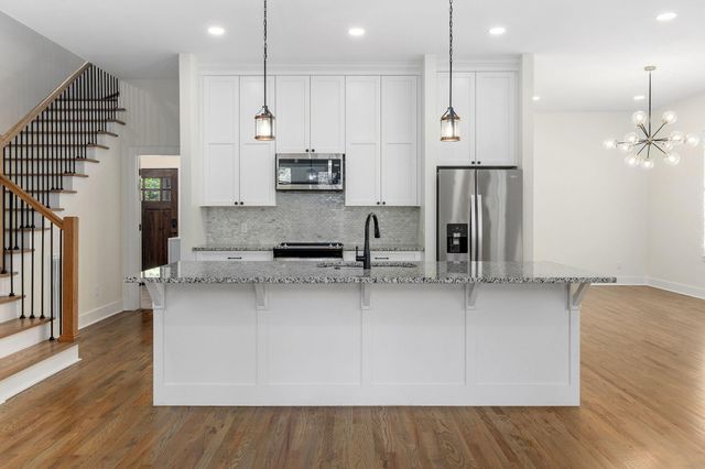 5685 Lee Avenue, Chattanooga, TN 37409