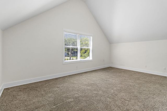 5685 Lee Avenue, Chattanooga, TN 37409