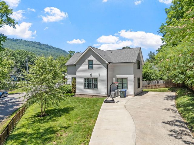 5685 Lee Avenue, Chattanooga, TN 37409