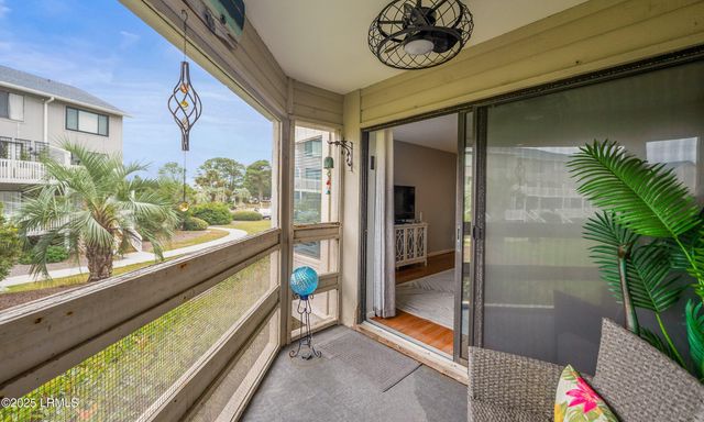 2 Harbor Dr N Unit L111, Harbor Island, SC 29920