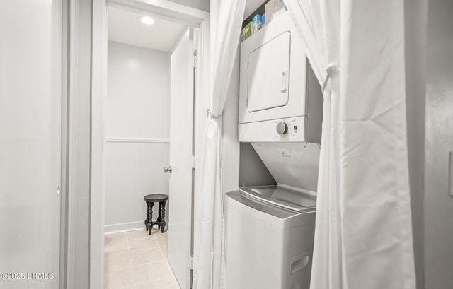 2 Harbor Dr N Unit L111, Harbor Island, SC 29920