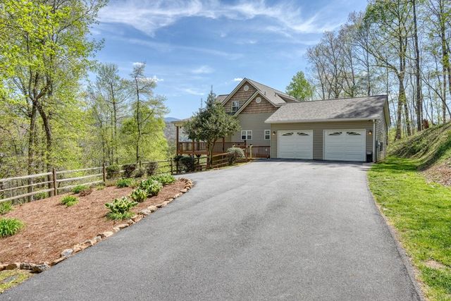 315 Wildwood Brook, Blairsville, GA 30512
