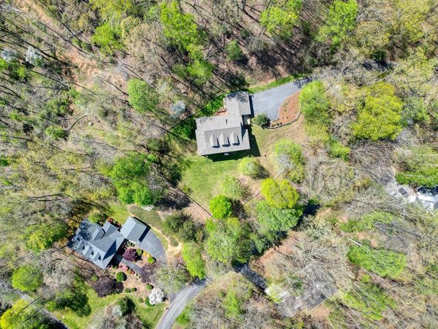 315 Wildwood Brook, Blairsville, GA 30512