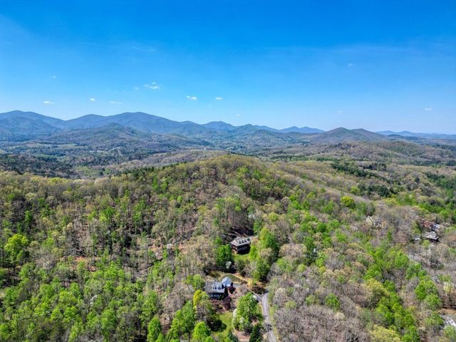 315 Wildwood Brook, Blairsville, GA 30512