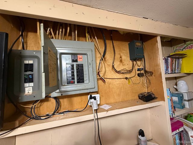 11587 N Black River Road, Bessemer, MI 49911