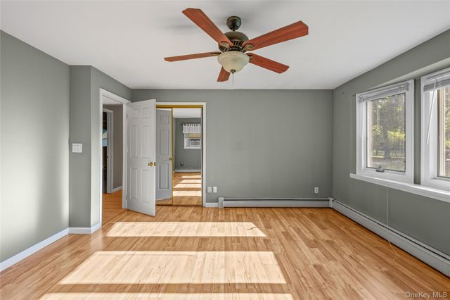 797 Waverly Avenue, Holtsville, NY 11742