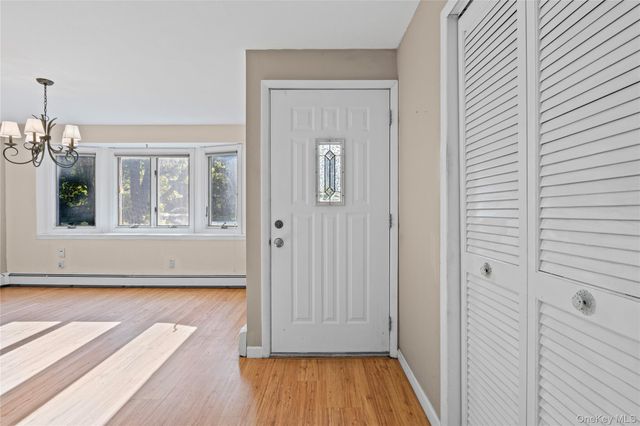797 Waverly Avenue, Holtsville, NY 11742