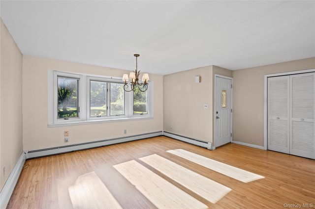 797 Waverly Avenue, Holtsville, NY 11742