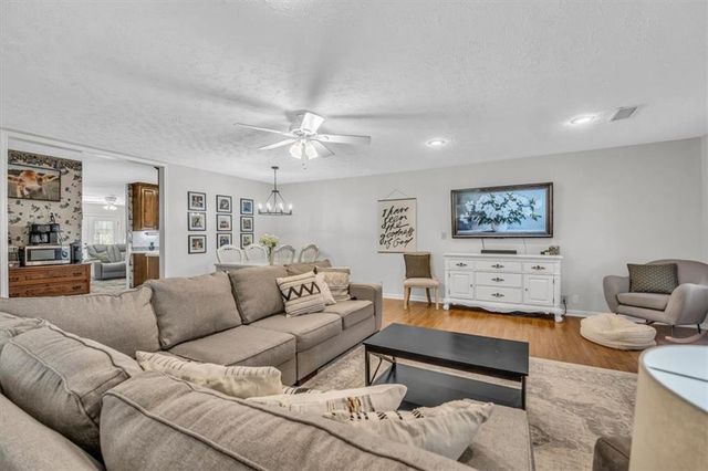 70 Newton Ridge Drive, Covington, GA 30014