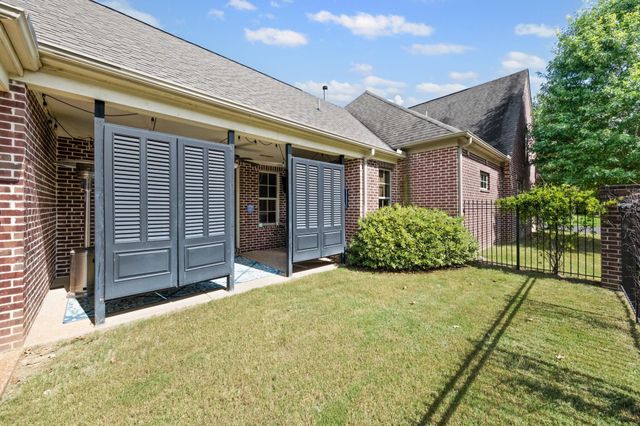 1036 RUSSELL FARMS RD, Collierville, TN 38017