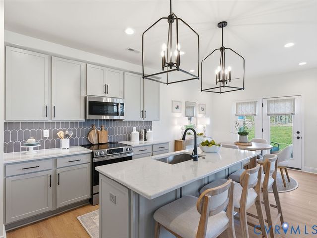 17330 Alana Dr, Moseley, VA 23120