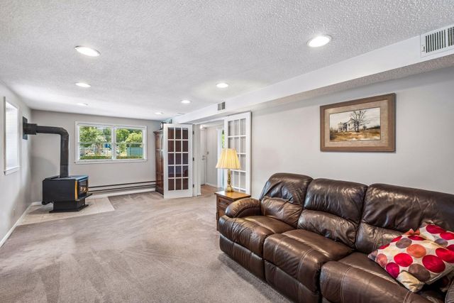 5629 N Glen Moor Road, Minnetonka, MN 55345