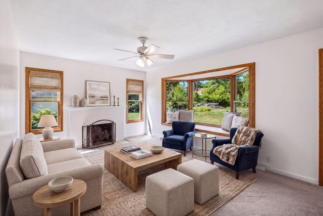 5629 N Glen Moor Road, Minnetonka, MN 55345