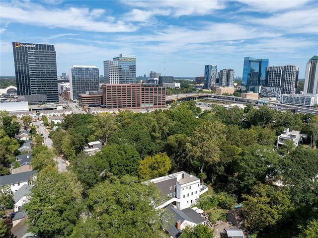1205 Holly Street NW, Atlanta, GA 30318