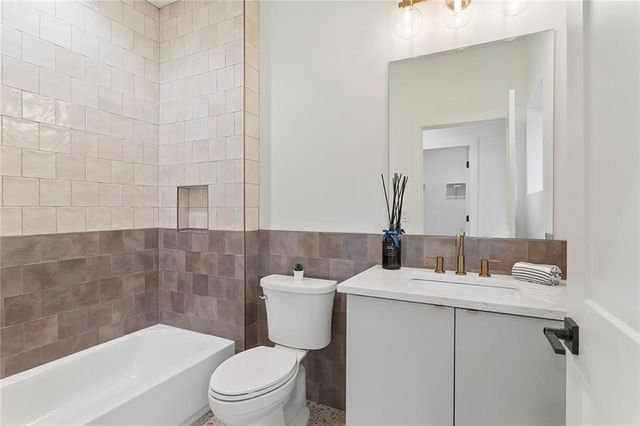1205 Holly Street NW, Atlanta, GA 30318