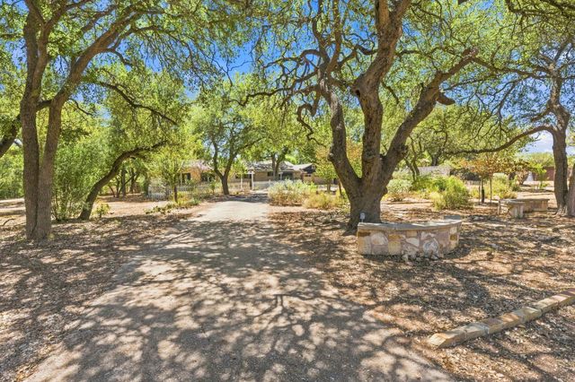 3809 Wyldwood RD, Austin, TX 78739