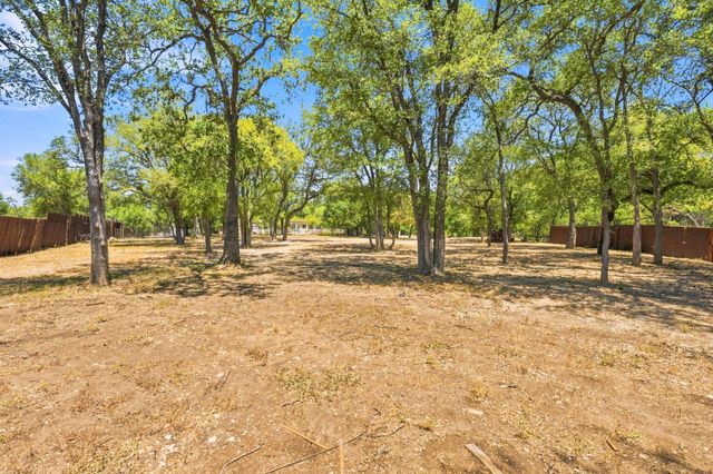 3809 Wyldwood RD, Austin, TX 78739