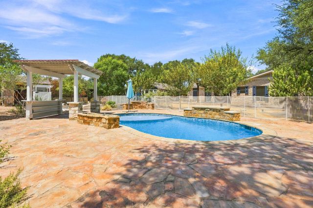 3809 Wyldwood RD, Austin, TX 78739