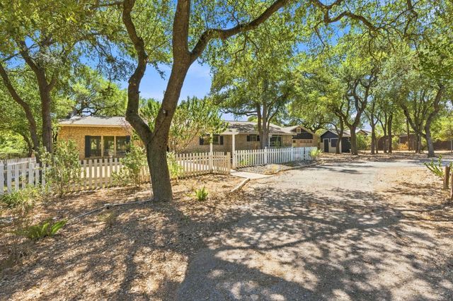 3809 Wyldwood RD, Austin, TX 78739
