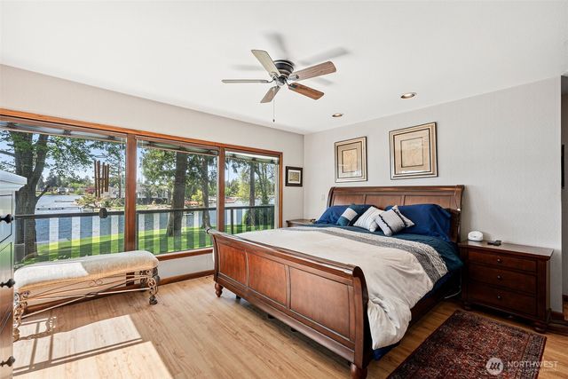 9138 Edgewater Drive SW, Lakewood, WA 98499
