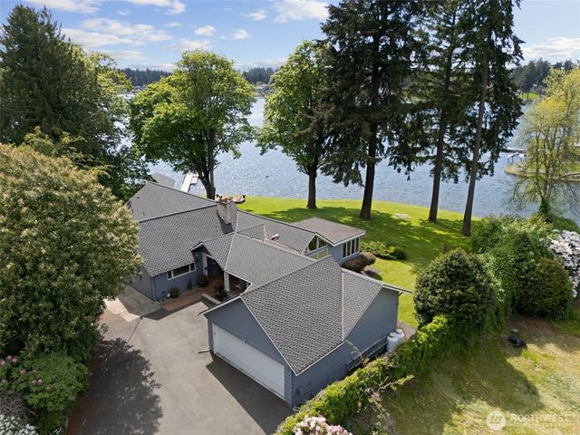 9138 Edgewater Drive SW, Lakewood, WA 98499