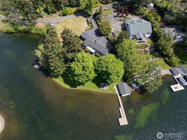 9138 Edgewater Drive SW, Lakewood, WA 98499