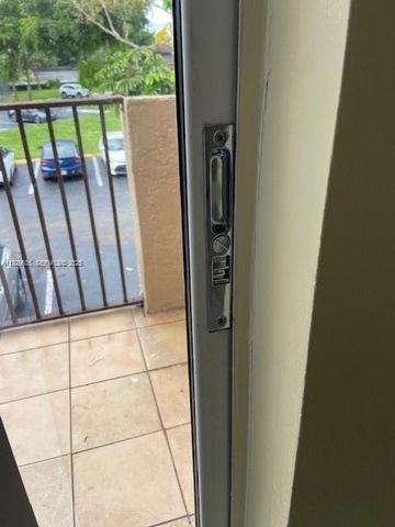 1731 NW 96th Ter 2G, Pembroke Pines, FL 33024