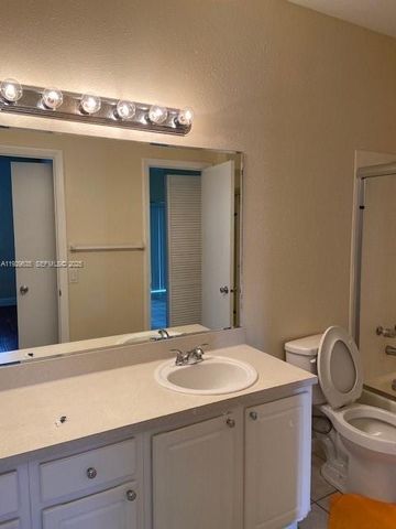 1731 NW 96th Ter 2G, Pembroke Pines, FL 33024