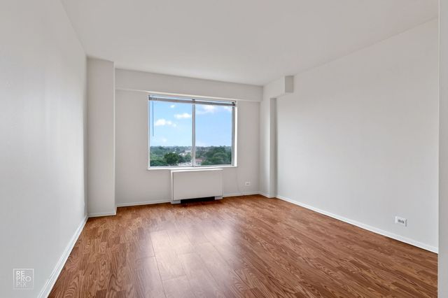 7141 N Kedzie Avenue 910, Chicago, IL 60645