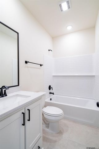 24162 Red Tail Lane, Denham Springs, LA 70726