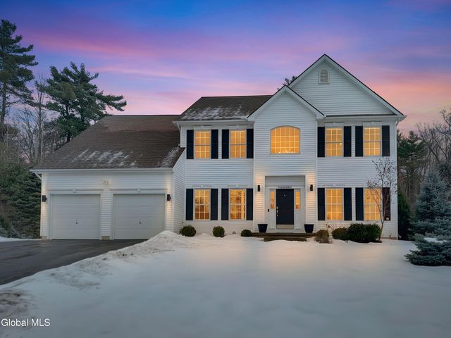 14 Clubhouse Court, Stillwater, NY 12866