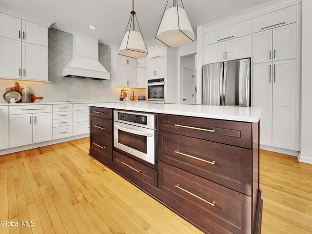 14 Clubhouse Court, Stillwater, NY 12866