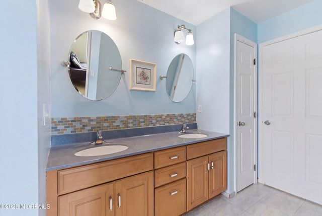 226 N 13th Street, Surf City, NJ 08008