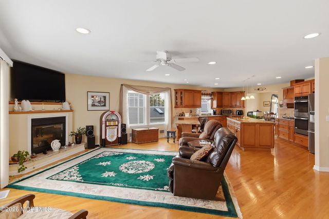 226 N 13th Street, Surf City, NJ 08008