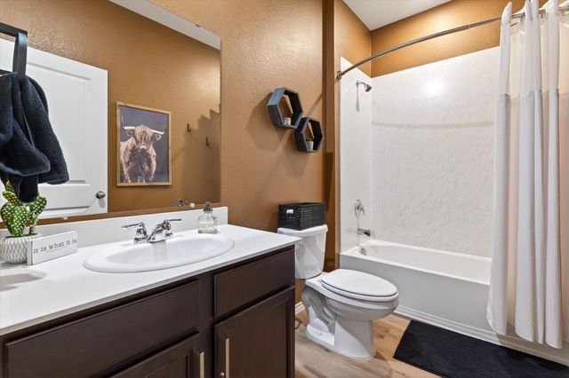 204 Boxwood Drive, Royse City, TX 75189