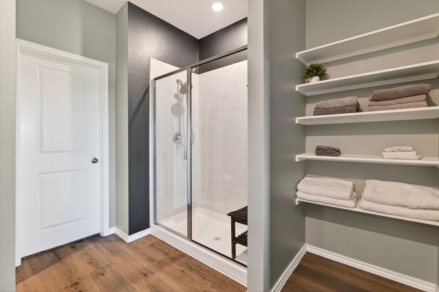 204 Boxwood Drive, Royse City, TX 75189