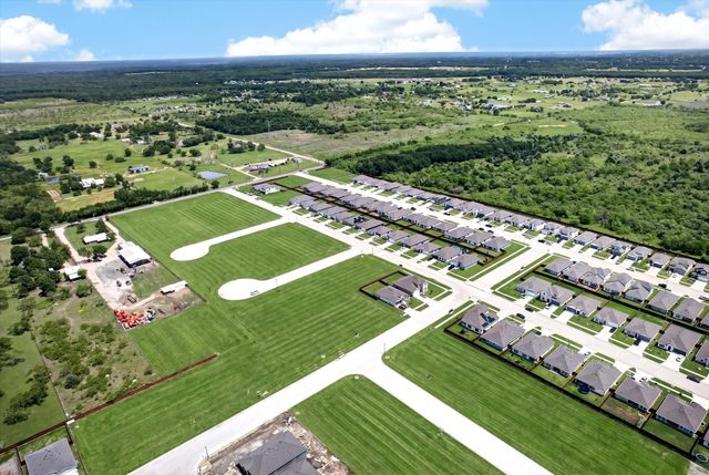 204 Boxwood Drive, Royse City, TX 75189